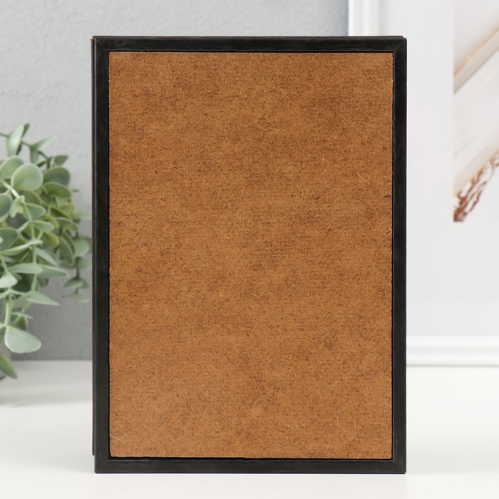 Ключница "Маяк" 15х21 см венге