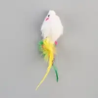 Мышь меховая однотонная с перьями 6,5 см, белая