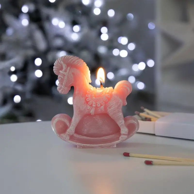 Свеча фигурная &laquo;Лошадка-качалка&raquo;, розовая