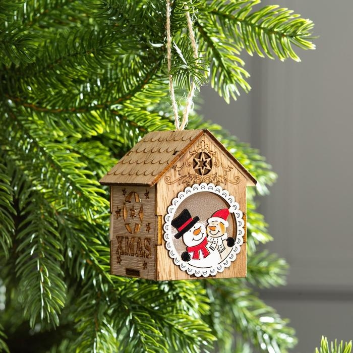 Ёлочная игрушка «Домик со снеговиками», от батареек, свечение тёплое белое Ёлочная игрушка «Домик со снеговиками», от батареек, свечение тёплое белое