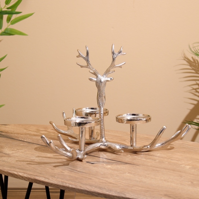 Подсвечник на 3 свечи Подсвечник на 3 свечи "Рога" алюминий 42х42х30 см