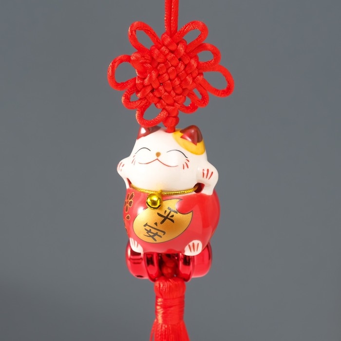 Подвеска керамика с бубенчиками "Манэки-нэко" красный 3,5х3,7х26 см
