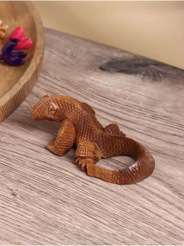 Сувенир "Варан" дерево акация, 12х7х4 см