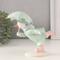 Сувенир полистоун "Утка в зелёном дождевике в сапогах в горох, с зонтом" 15х9х12,5 см