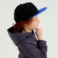 Бейсболка с прямым козырьком для мальчика MINAKU, размер 56, цвет чёрный/синий Бейсболка с прямым козырьком для мальчика MINAKU, размер 56, цвет чёрный/синий