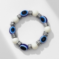 Браслет-оберег &laquo;Глазик&raquo; с бусинами, цвет МИКС, d=5 см