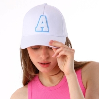 Кепка женская &laquo;A&raquo;, цвет белый, р-р 56