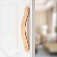 Ручка-скоба CAPPIO RSC010, кожа, м/о 96 мм, цвет бежевый