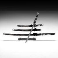 Макет оружия &laquo;Сувенирные катаны на подставке 3в1. Чёрный дракон&raquo;, подарочный набор, ножны дерево, 51 см; 71 см; 100 см