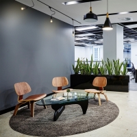 Светильник трековый "Снейк" Е27 40Вт черный 3,5х3,5х40см