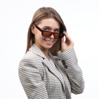 Очки солнцезащитные "OneSun", uv 400, дужка 14.5 см, ширина 15 см, линза 3.2 х 5.2 см Очки солнцезащитные "OneSun", uv 400, дужка 14.5 см, ширина 15 см, линза 3.2 х 5.2 см