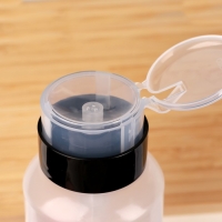 Флакон с помпой, 250 мл, цвет чёрный/прозрачный Флакон с помпой, 250 мл, цвет чёрный/прозрачный