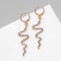 Новый год! Символ года 2025! Серьги висячие со стразами &laquo;Змейка&raquo;, цвет белый в золоте