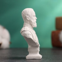 Бюст "Император Александр III" белый, 4,5х2,5х6,5см