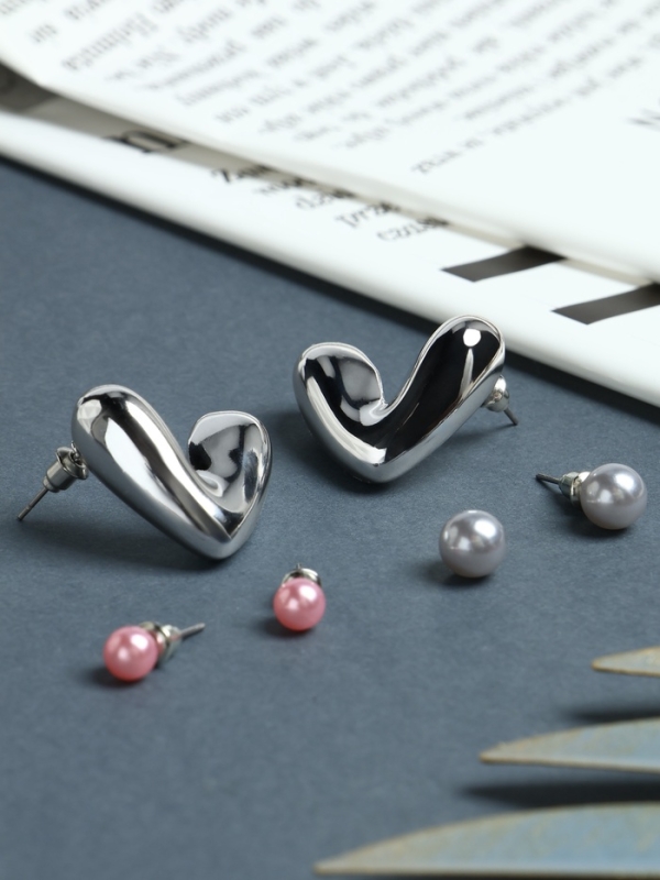 Набор серьги 3 пары &laquo;Буквы&raquo; любовь, цвет розовый в серебре