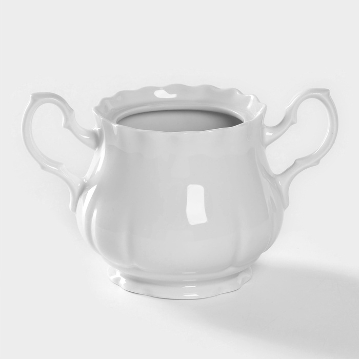 Сахарница фарфоровая &laquo;Романс&raquo;, 550 мл, с крышкой, цвет белый