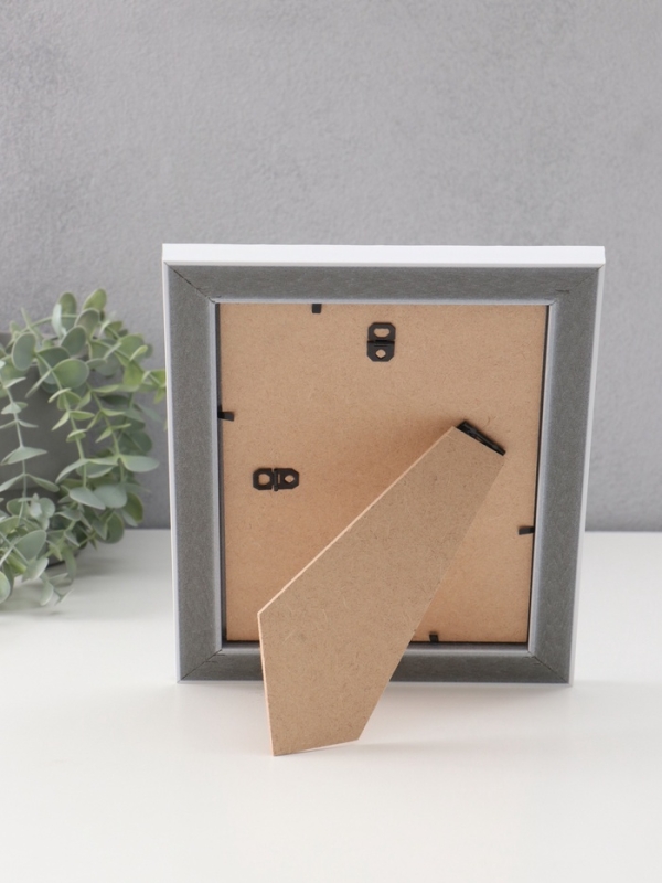 Фоторамка пластик "МИРАМ" 15х21 см, белый, волнистый