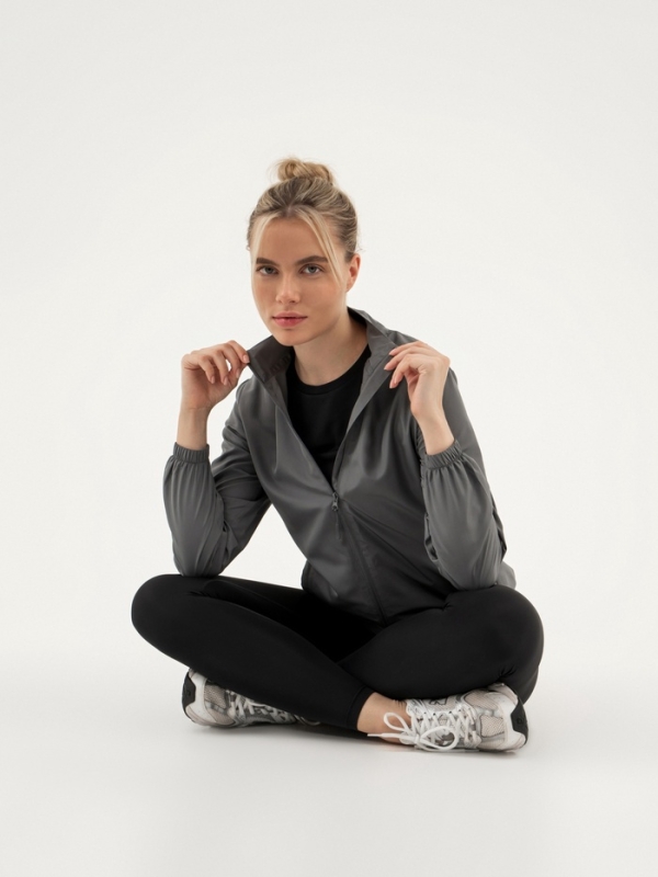 Ветровка женская Resport, р. 50, цвет серый, спортивная Ветровка женская Resport, р. 50, цвет серый, спортивная