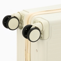 Чемодан 20", PС, 34*22*56, отд на молнии, код замок, 4 колеса, белый