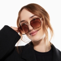 Очки солнцезащитные uv 400, дужка 14 см, ширина 13 см, линза 5.1&times;5.7 см