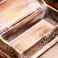 Шкатулка "Цветы" 40х20х18 см, дерево албезия, светло-коричневый