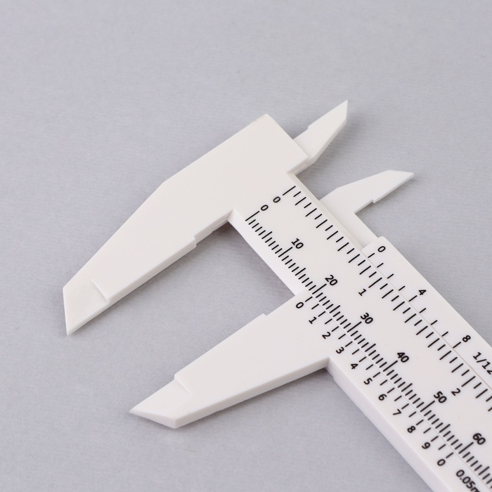 Штангенциркуль для разметки бровей, 21 × 7,5 см, цвет белый Штангенциркуль для разметки бровей, 21 × 7,5 см, цвет белый