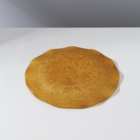 Набор столовый &laquo;Растительный узор&raquo;, 7 предметов: d=30 см - 1 шт, d=18 см - 6 шт, цвет бежевый с золотым