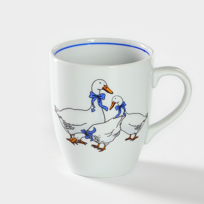 Кружка фарфоровая &laquo;Гуси&raquo;, 300 мл