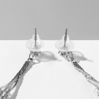 Серьги висячие со стразами «Голливуд» цветы на нитях, цвет белый в серебре, 19,5 см Серьги висячие со стразами «Голливуд» цветы на нитях, цвет белый в серебре, 19,5 см