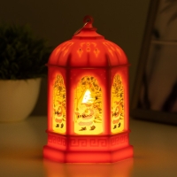 Ночник "Огонек" LED 1Вт 3хAG13 красный 8,5х8,5х13см RISALUX Ночник "Огонек" LED 1Вт 3хAG13 красный 8,5х8,5х13см RISALUX