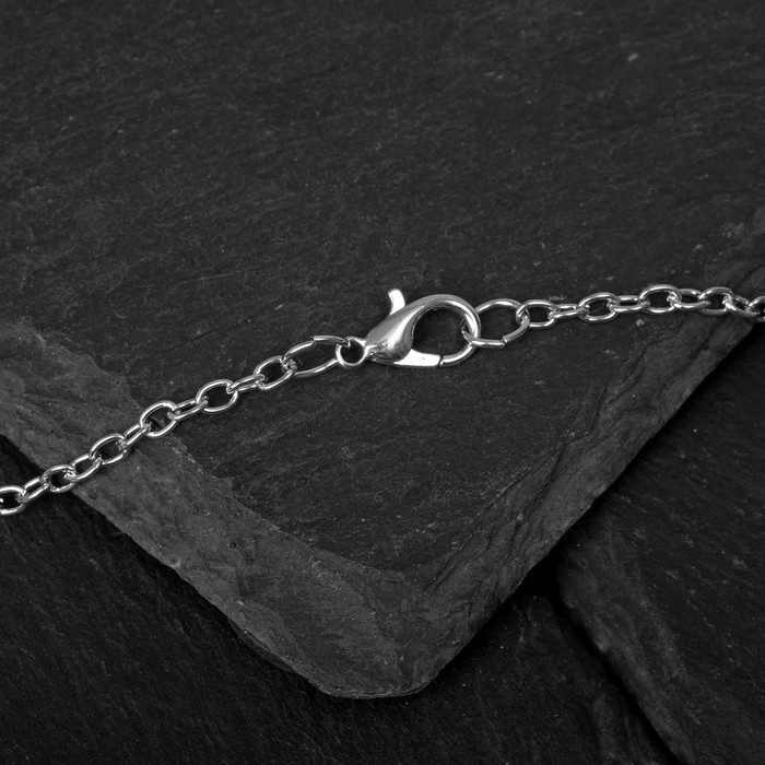 Кулон &laquo;Готика&raquo; сердце с рожками, цвет красный в серебре, 50 см