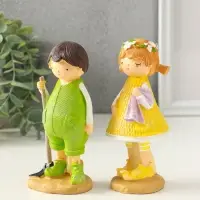 Сувенир полистоун "Малышка и мальчишка вафельные наряды" набор 2 шт 5,7х6,8х15 см
