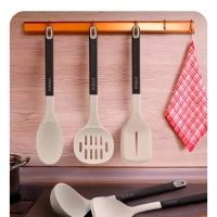 Набор кухонных принадлежностей силиконовые КТ-1266