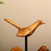 Сувенир "Птички" на подставке, албезия 20х5х35 см Сувенир "Птички" на подставке, албезия 20х5х35 см