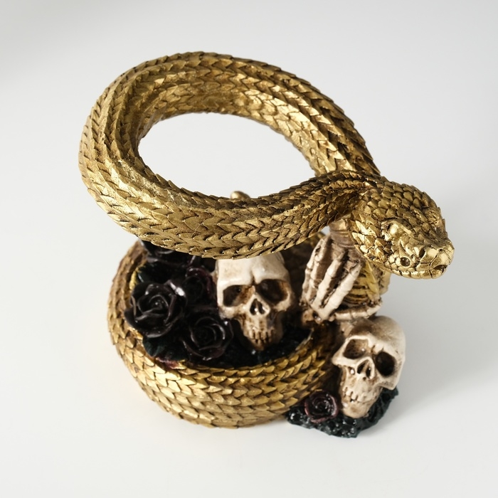 Сувенир полистоун "Змея с черепами и чёрными розами" 11,5х16х13 см