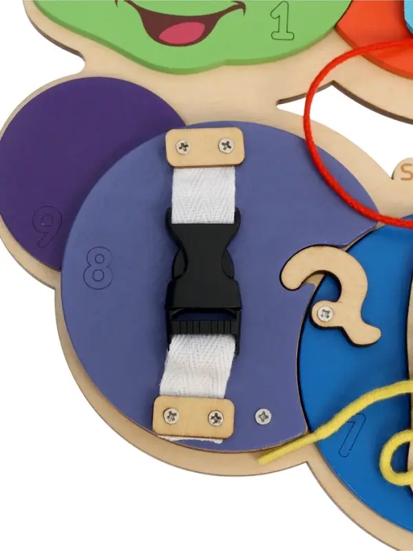 Развивающая игрушка Бизиборд