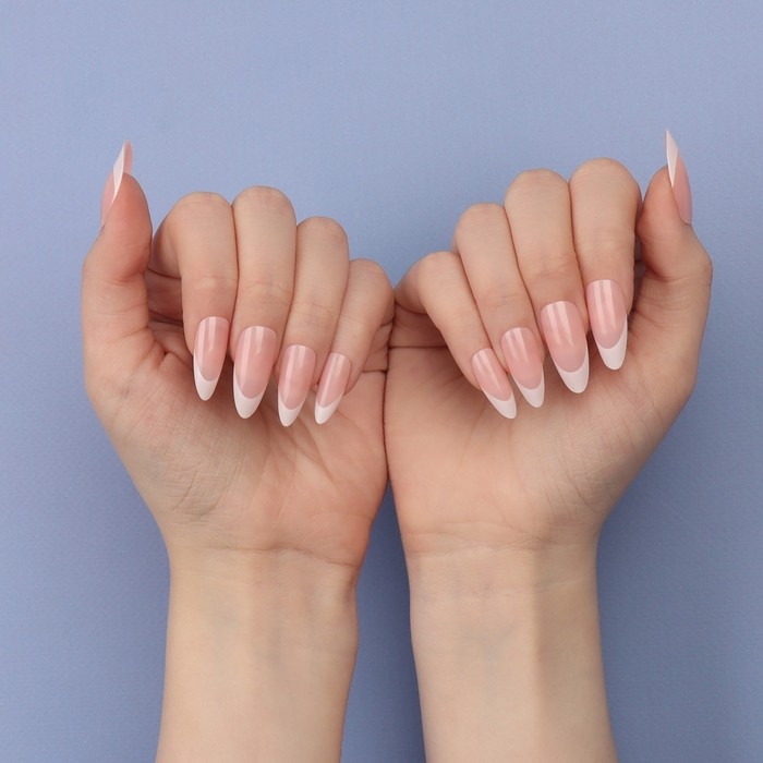 Накладные ногти &laquo;Classic French&raquo;, 24 шт, с клеевыми пластинами, форма миндаль, цвет нежно-розовый/белый