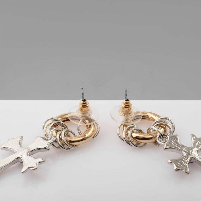 Серьги со стразами &laquo;Крестики&raquo; с колечками, цвет серебряно-золотой