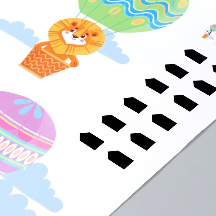 Наклейка пластик интерьерная цветная ростомер Наклейка пластик интерьерная цветная ростомер "Животные на воздушных шарах" 60x90 см