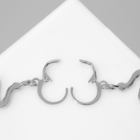 Новый год! Символ года 2025! Серьги висячие со стразами &laquo;Змейка&raquo;, цвет белый в серебре