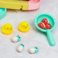 Игрушка для ванны &laquo;Водная горка&raquo;, 22 детали, 8 игрушек, ковш, на присосках, Крошка Я