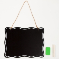 Доска меловая для рисования и записей двухсторонняя, 26 &times; 20 &times; 0,5 см, набор мелков и губка