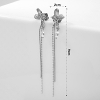 Серьги с жемчугом &laquo;Мята&raquo; с жемчугом, цвет белый в серебре