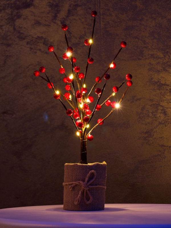 Светодиодный куст &laquo;Рябина&raquo; 45 см, 24 LED, постоянное свечение, от батареек ААх3 (не в комплекте), свечение тёплое белое