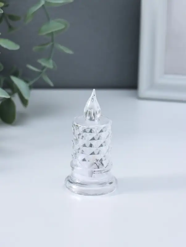 Светодиодная свеча LED "Свеча с подтёками, грани" 3хLR41, прозрачный 3,5х3,5х7 см