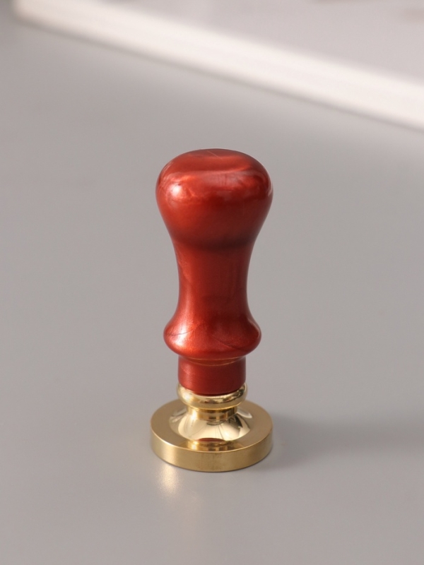 Печать для сургуча с пластиковой ручкой "Буква W на вензеле" 2,5х2,5х6,3 см