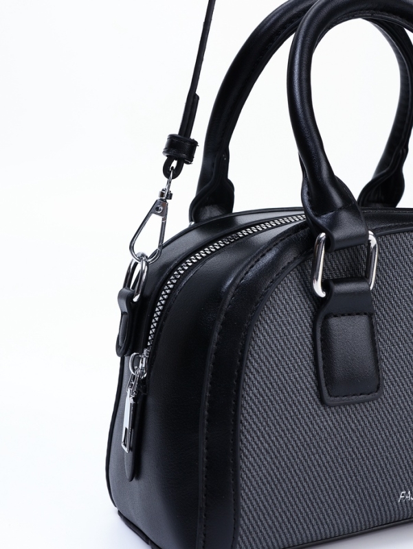 Сумка женская, 22*7*14, отд на молнии, длин ремень, черный Сумка женская, 22*7*14, отд на молнии, длин ремень, черный