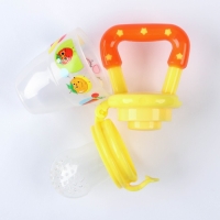 Ниблер для прикорма с силиконовой сеточкой &laquo;Фруктики&raquo;