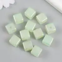 Бусина для творчества пластик "Кубик. Перламутровый блеск" зелёный 1,4х1,4х1,4 см