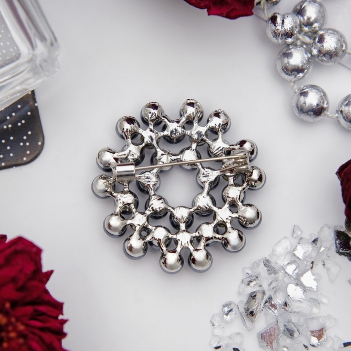 Брошь &laquo;Бусинки&raquo; мини, цвет серый в серебре